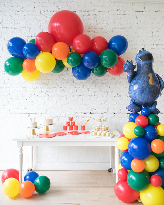 Sesame Street Theme - Floating Arch & Cookie Monster Column Set