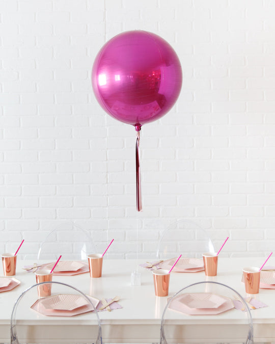 Y2K - 16in Foil Balloon Centerpiece with Skirt