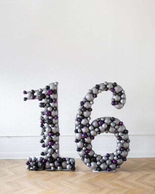 Panther King - Number Mosaics - 5ft