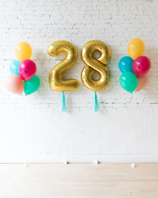 Tropical Time - Numbers & 11in Balloon Bouquets Set