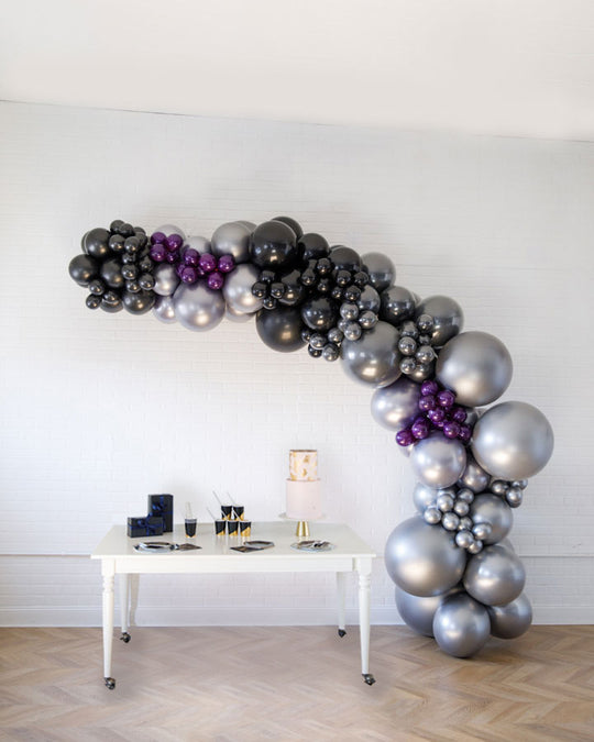 Panther King - Balloon Garland Install Piece -12ft